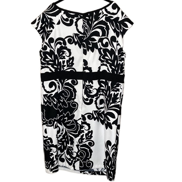 Avenue | White Sheath Dress Black Botanical Print Cap Sleeves Midi 16 - Picture 2 of 5